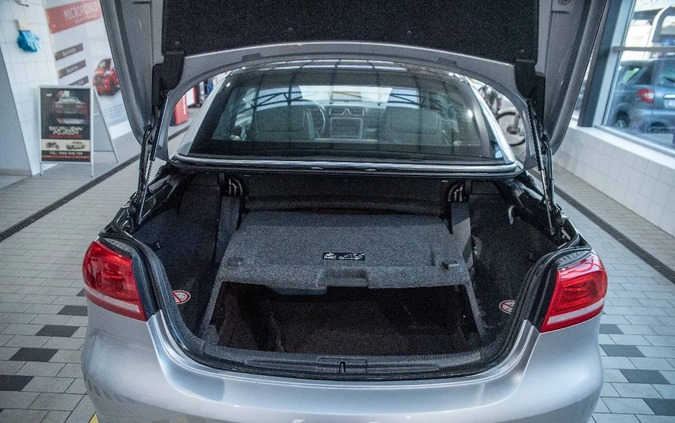 Volkswagen Eos cena 49900 przebieg: 40416, rok produkcji 2015 z Nakło nad Notecią małe 631